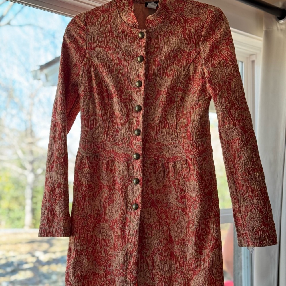 Elegant Red and Cream Paisley top